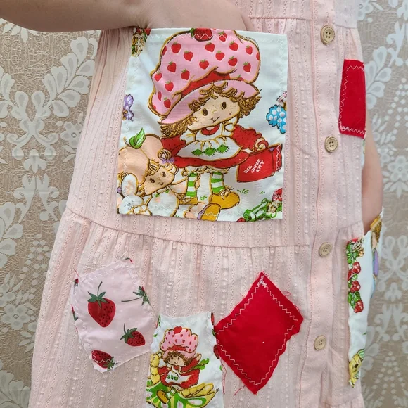 Upcycled Strawberry Shortcake Pink Ruffle Dress POCKETS Size Large NWT - Picture 3 of 8